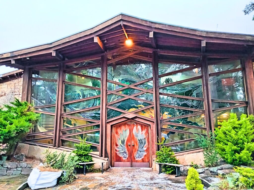 Universal Hall (1)